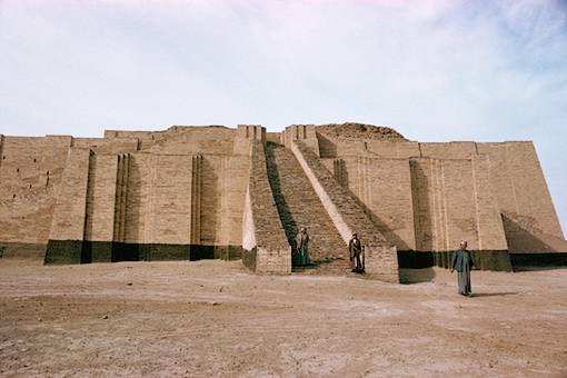 Uno ziggurat, tipoco tempio babilonese