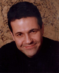 khaled hosseini picture